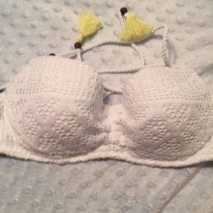 White crochet bikini top. 32C
